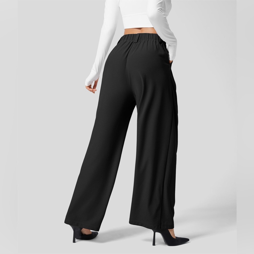 High Waisted Plicated Side Pocket Wide Leg Waffle Work Pants (Size: XS & S Reg)